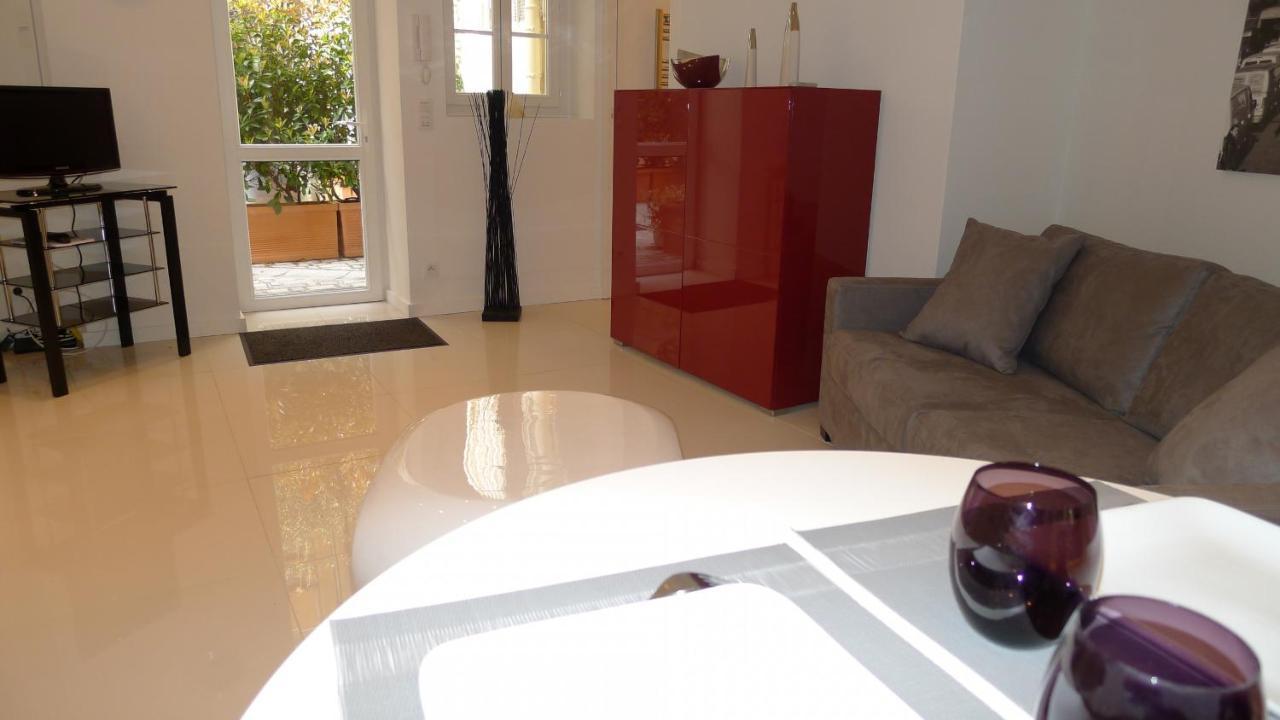 Village1 Ap2087 By Riviera Homes